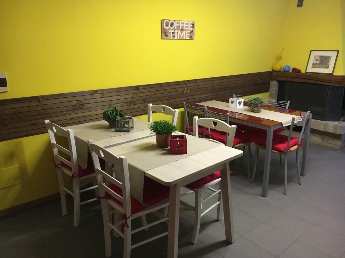 Bed and Breakfast Elleboro Carugo Екстер'єр фото