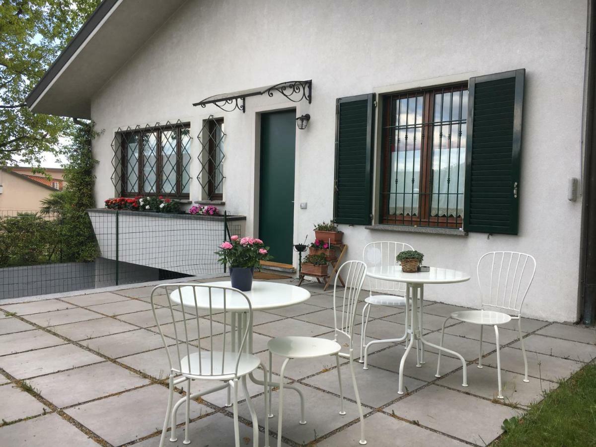 Bed and Breakfast Elleboro Carugo Екстер'єр фото